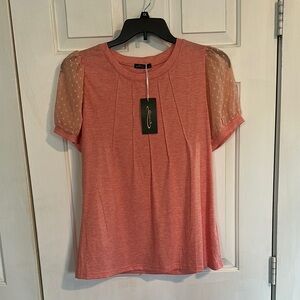NWT Ofeefan peach top size medium women’s